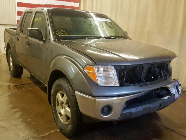 1N6AD07W46C413272 - 2006 NISSAN FRONTIER C GRAY photo 1