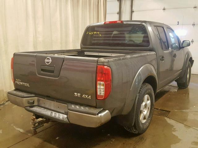 1N6AD07W46C413272 - 2006 NISSAN FRONTIER C GRAY photo 4