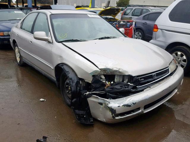 1HGCD5691TA220543 - 1996 HONDA ACCORD VAL SILVER photo 1