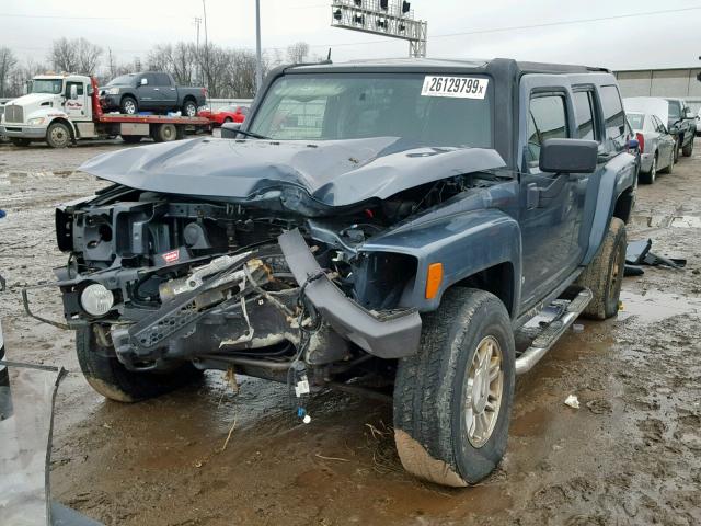 5GTDN13E878117278 - 2007 HUMMER H3 BLUE photo 2