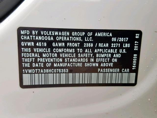 1VWDT7A38HC075353 - 2017 VOLKSWAGEN PASSAT R-L WHITE photo 10