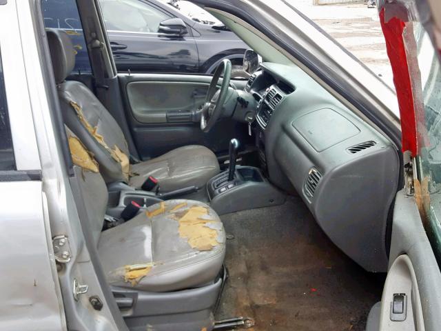 2CNBE634916960076 - 2001 CHEVROLET TRACKER LT SILVER photo 5