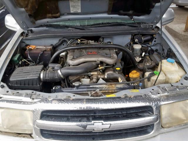 2CNBE634916960076 - 2001 CHEVROLET TRACKER LT SILVER photo 7