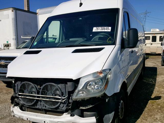 WD3PF1DD8GP317469 - 2016 MERCEDES-BENZ SPRINTER 3 WHITE photo 2