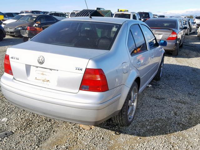 3VWSP69M62M086618 - 2002 VOLKSWAGEN JETTA GLS SILVER photo 4