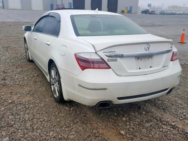 JH4KB26629C002496 - 2009 ACURA RL WHITE photo 3