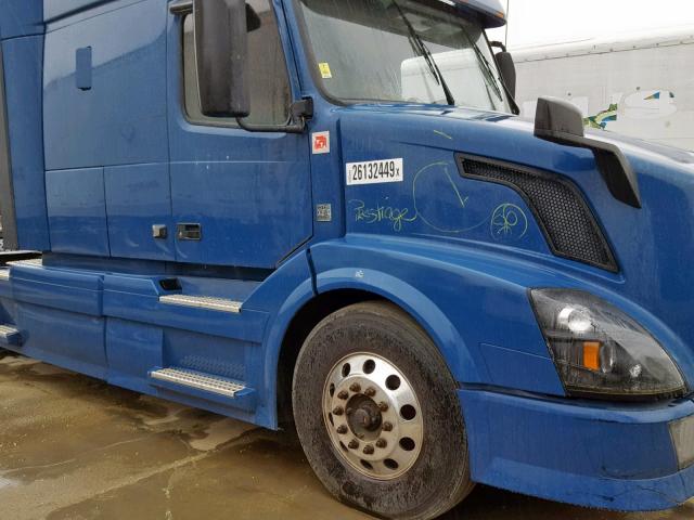 4V4NC9EJ4FN910530 - 2015 VOLVO VN VNL BLUE photo 10