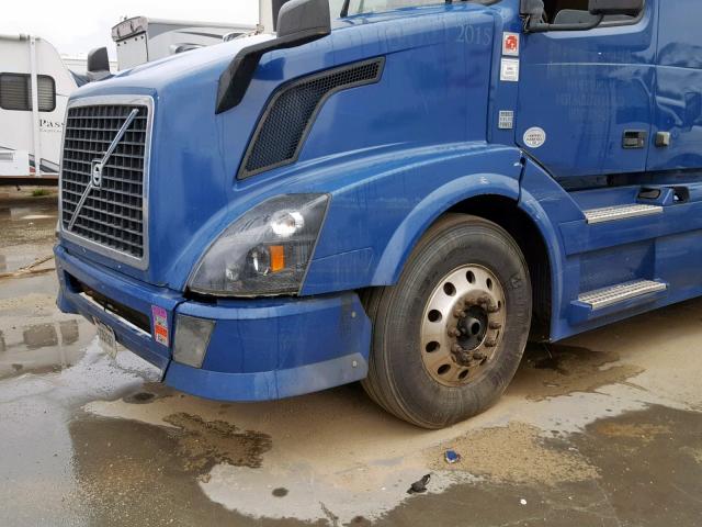 4V4NC9EJ4FN910530 - 2015 VOLVO VN VNL BLUE photo 9