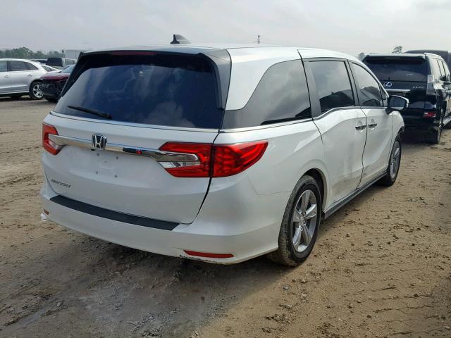 5FNRL6H70JB062858 - 2018 HONDA ODYSSEY EX WHITE photo 4