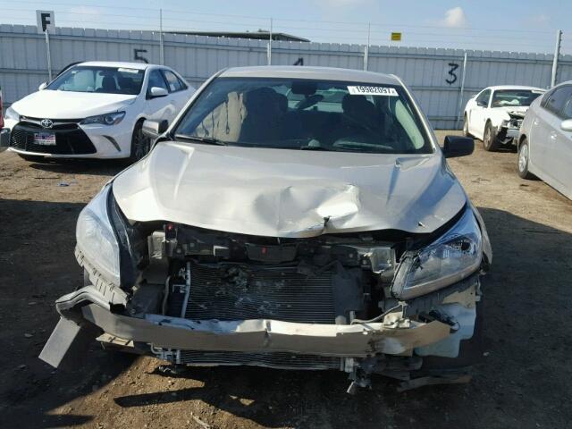 1G11B5SL0FF351685 - 2015 CHEVROLET MALIBU LS SILVER photo 9