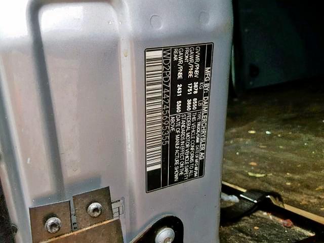 WD2PD744245695355 - 2004 SPRINTER 25004X2 SILVER photo 9