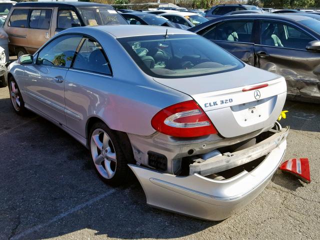 WDBTJ65J65F138353 - 2005 MERCEDES-BENZ CLK 320C SILVER photo 3