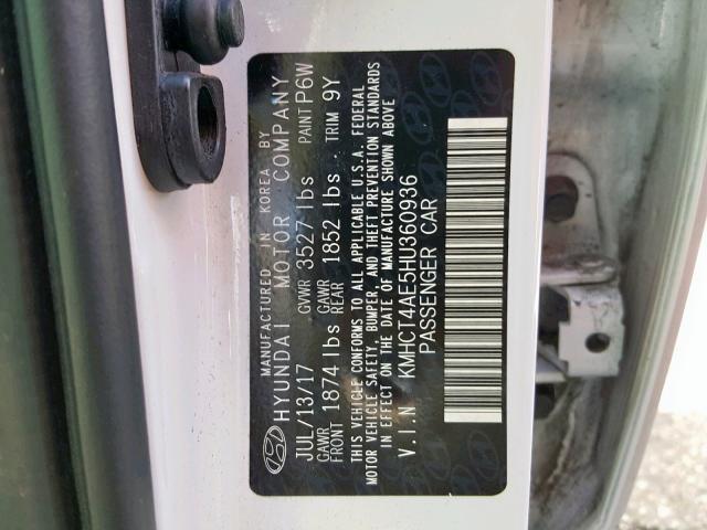 KMHCT4AE5HU360936 - 2017 HYUNDAI ACCENT SE WHITE photo 10