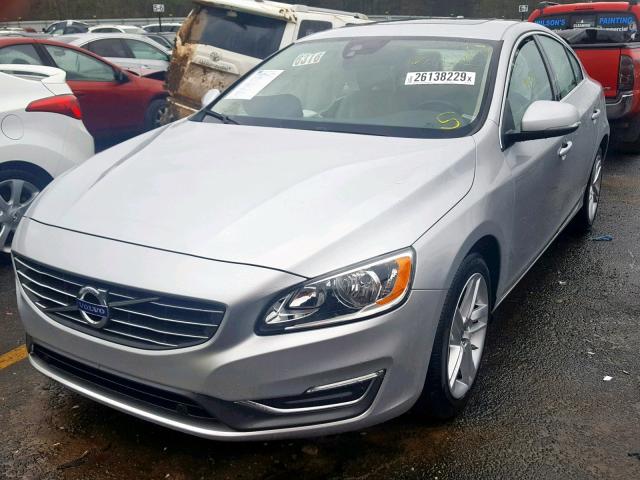 YV140MFK4F1347152 - 2015 VOLVO S60 PREMIE SILVER photo 2