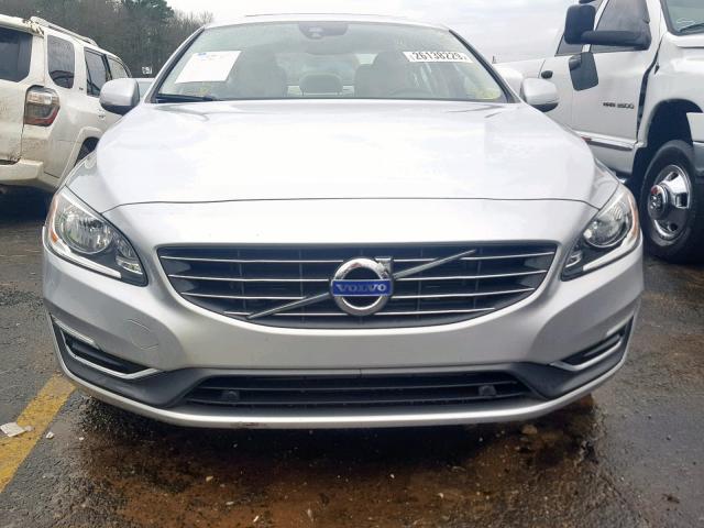 YV140MFK4F1347152 - 2015 VOLVO S60 PREMIE SILVER photo 9