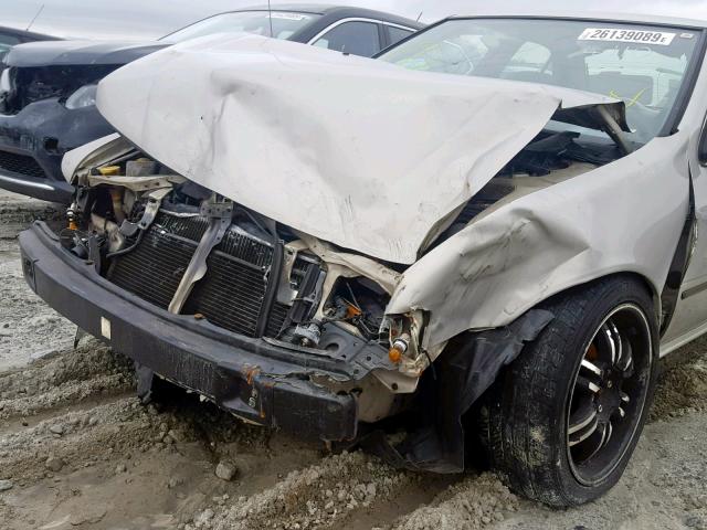 1N4AB41D4WC744110 - 1998 NISSAN SENTRA E SILVER photo 9