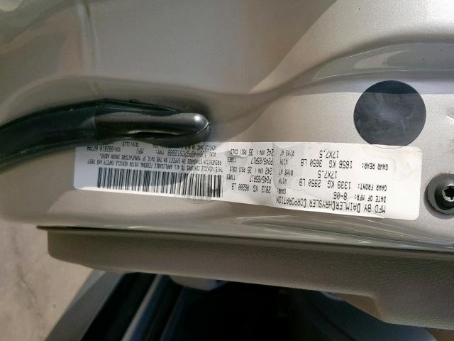 1J8HH48P67C512688 - 2007 JEEP COMMANDER SILVER photo 10