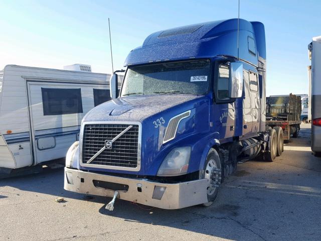 4V4NC9EH7EN150475 - 2014 VOLVO VN VNL BLUE photo 2