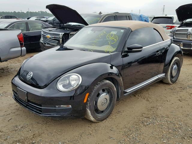 3VW507AT9FM818658 - 2015 VOLKSWAGEN BEETLE 1.8 BLACK photo 2