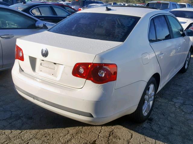 3VWSG71K17M100397 - 2007 VOLKSWAGEN JETTA 2.5 WHITE photo 4