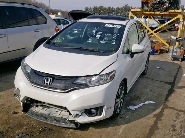 3HGGK5H89GM703153 - 2016 HONDA FIT EX WHITE photo 2