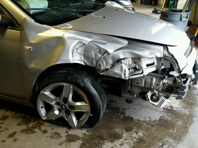 1G1ZH57B08F211835 - 2008 CHEVROLET MALIBU 1LT ვერცხლისფერი ფოტო 9