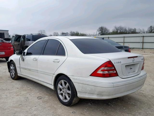 WDBRF92H17F865322 - 2007 MERCEDES-BENZ C 280 4MAT WHITE photo 3