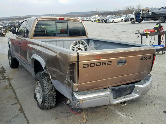 1B7GG22N0YS710806 - 2000 DODGE DAKOTA BROWN photo 3