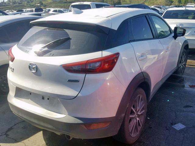 JM1DKFC78J1322405 - 2018 MAZDA CX-3 TOURI WHITE photo 4