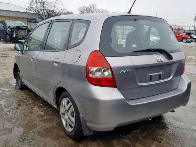 JHMGD37478S066038 - 2008 HONDA FIT SILVER photo 3