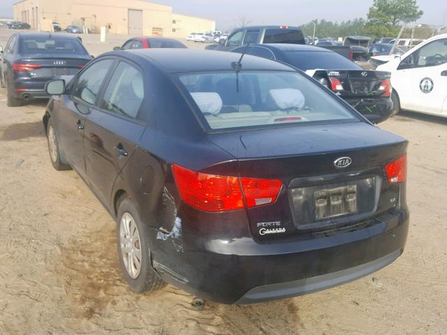 KNAFU4A28C5509621 - 2012 KIA FORTE EX BLACK photo 3