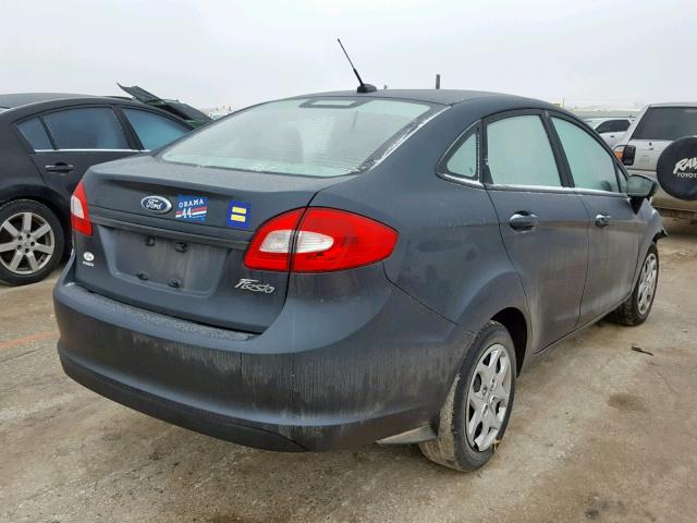 3FADP4AJ0BM207344 - 2011 FORD FIESTA S GRAY photo 4