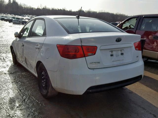 KNAFU4A27A5129991 - 2010 KIA FORTE EX WHITE photo 3