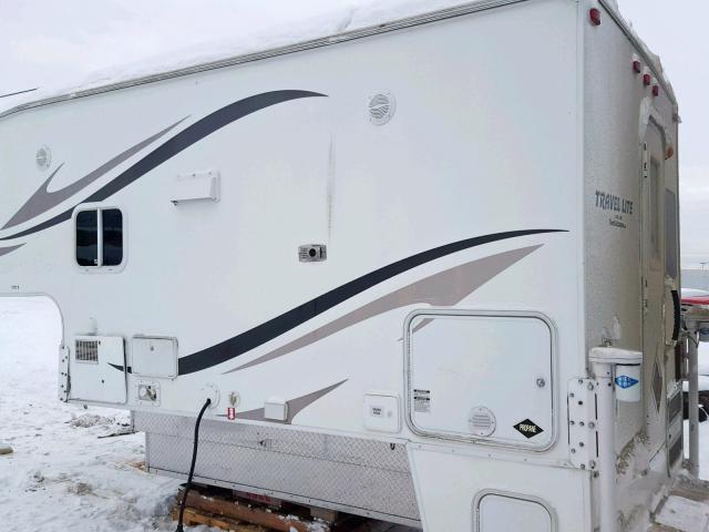 A1000SLRX12505 - 2011 TRAV TRK CAMPER CREAM photo 3