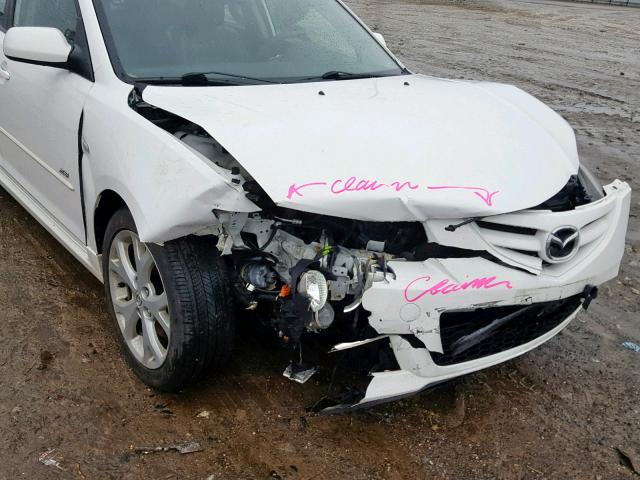 JM1BK323581835187 - 2008 MAZDA 3 S WHITE photo 9