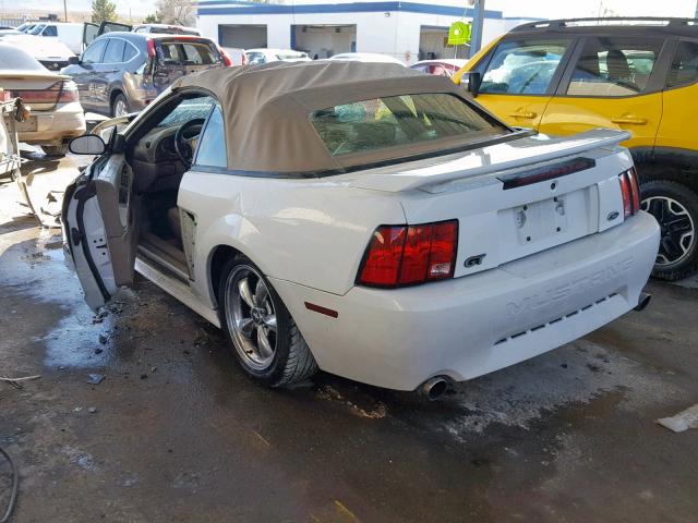 1FAFP45X42F161072 - 2002 FORD MUSTANG GT WHITE photo 3