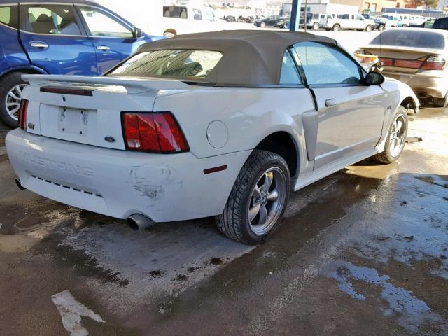 1FAFP45X42F161072 - 2002 FORD MUSTANG GT WHITE photo 4