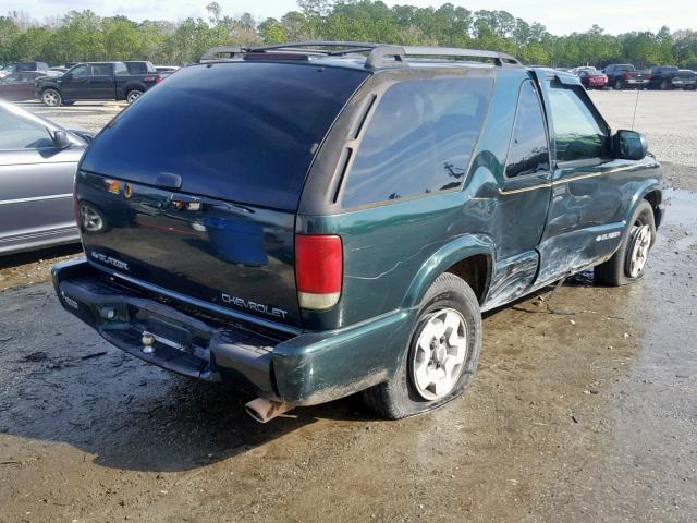 1GNCT18W82K197193 - 2002 CHEVROLET BLAZER GREEN photo 4