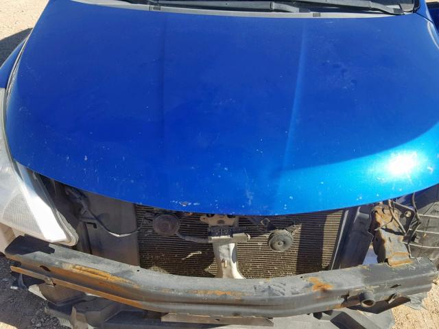 3N1BC13E08L401465 - 2008 NISSAN VERSA S BLUE photo 7