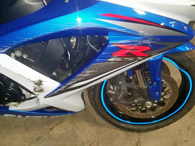 JS1GR7LA792103283 - 2009 SUZUKI GSX-R750 BLUE photo 9