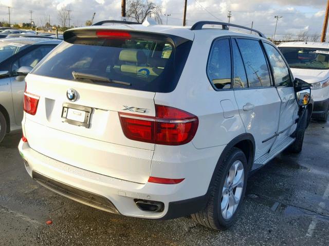 5UXZV8C57CL424484 - 2012 BMW X5 XDRIVE5 WHITE photo 4