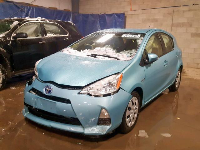 JTDKDTB33E1061978 - 2014 TOYOTA PRIUS C BLUE photo 2