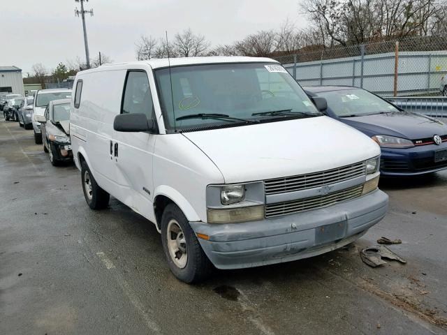 1GCDM19WX1B100339 - 2001 CHEVROLET ASTRO WHITE photo 1