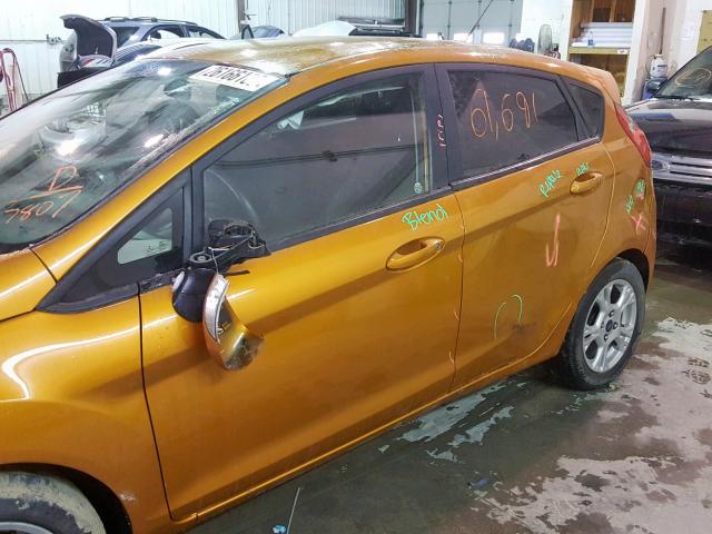 3FADP4EJ8GM167807 - 2016 FORD FIESTA SE ORANGE photo 9