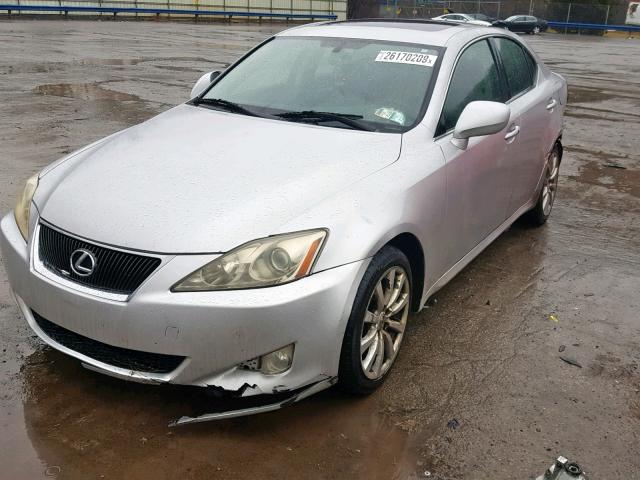 JTHCK262185018158 - 2008 LEXUS IS 250 SILVER photo 2