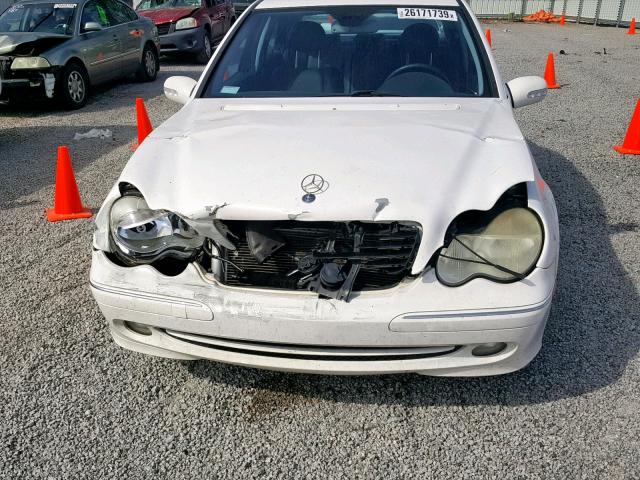 WDBRF40J43A511116 - 2003 MERCEDES-BENZ C 230K SPO WHITE photo 9