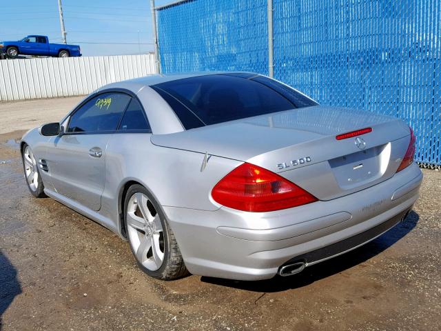 WDBSK75F45F091026 - 2005 MERCEDES-BENZ SL 500 SILVER photo 3