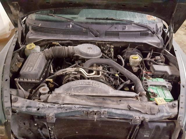 1B7GG22Y7XS248155 - 1999 DODGE DAKOTA GREEN photo 7