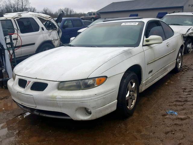 1G2WP1215VF285031 - 1997 PONTIAC GRAND PRIX WHITE photo 2