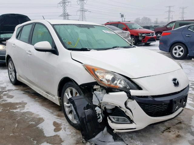 JM1BL1K50B1392411 - 2011 MAZDA 3 S WHITE photo 1